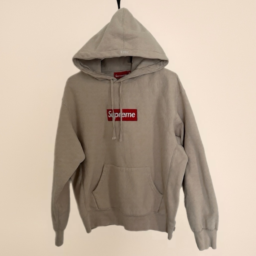 Supreme Beige Hoodie 2024